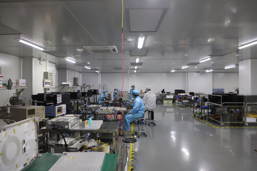 GZ Photonics Technology Co. , Ltd производственная линия производителя